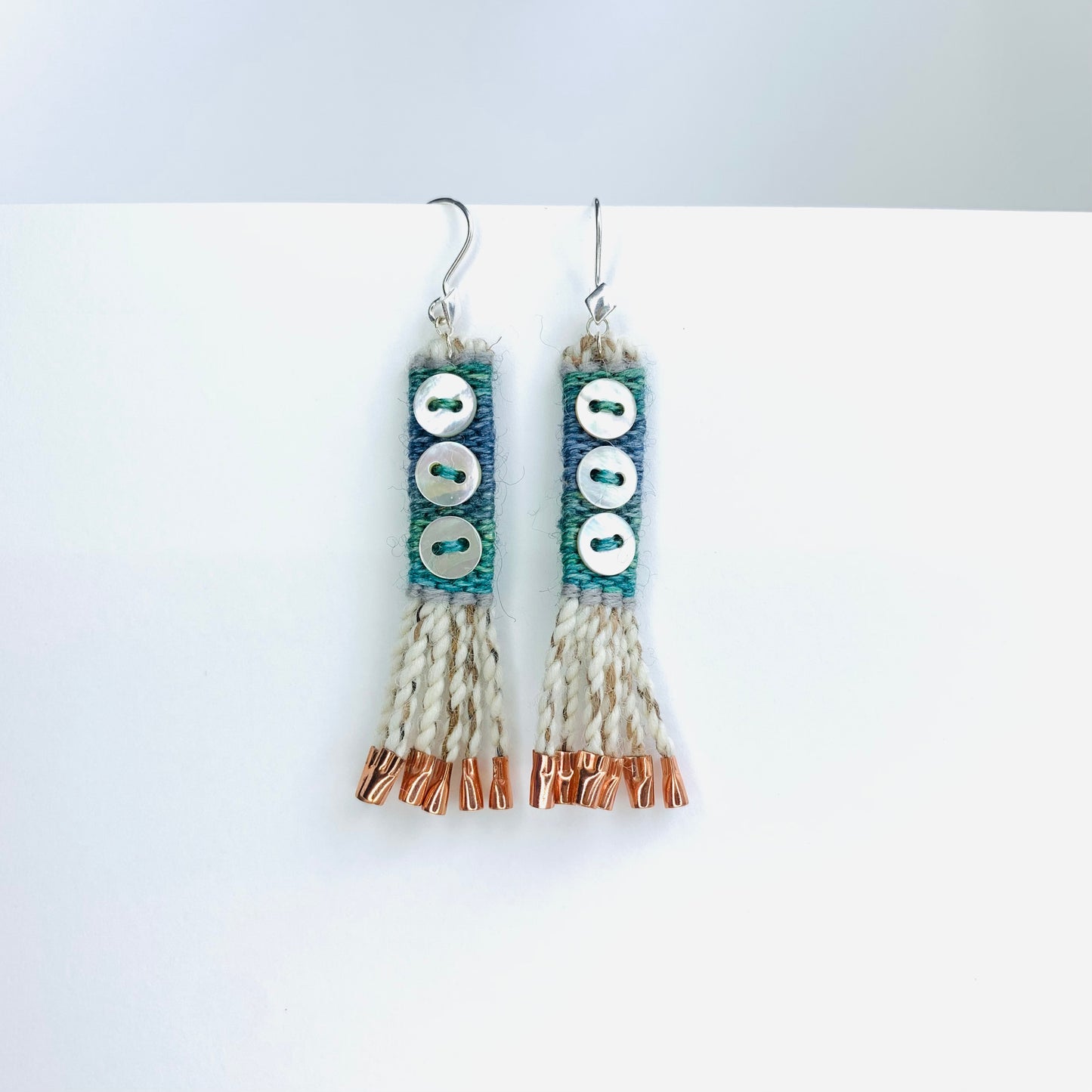 Tiny Chilkat Warp - 3 buttons - Varigated Teal
