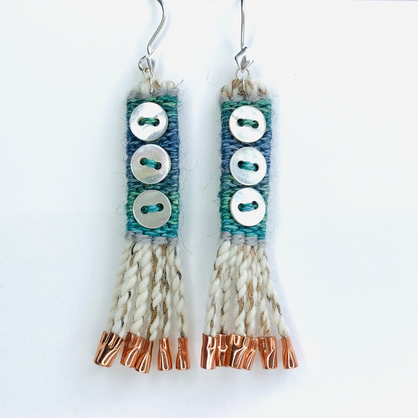 Tiny Chilkat Warp - 3 buttons - Varigated Teal