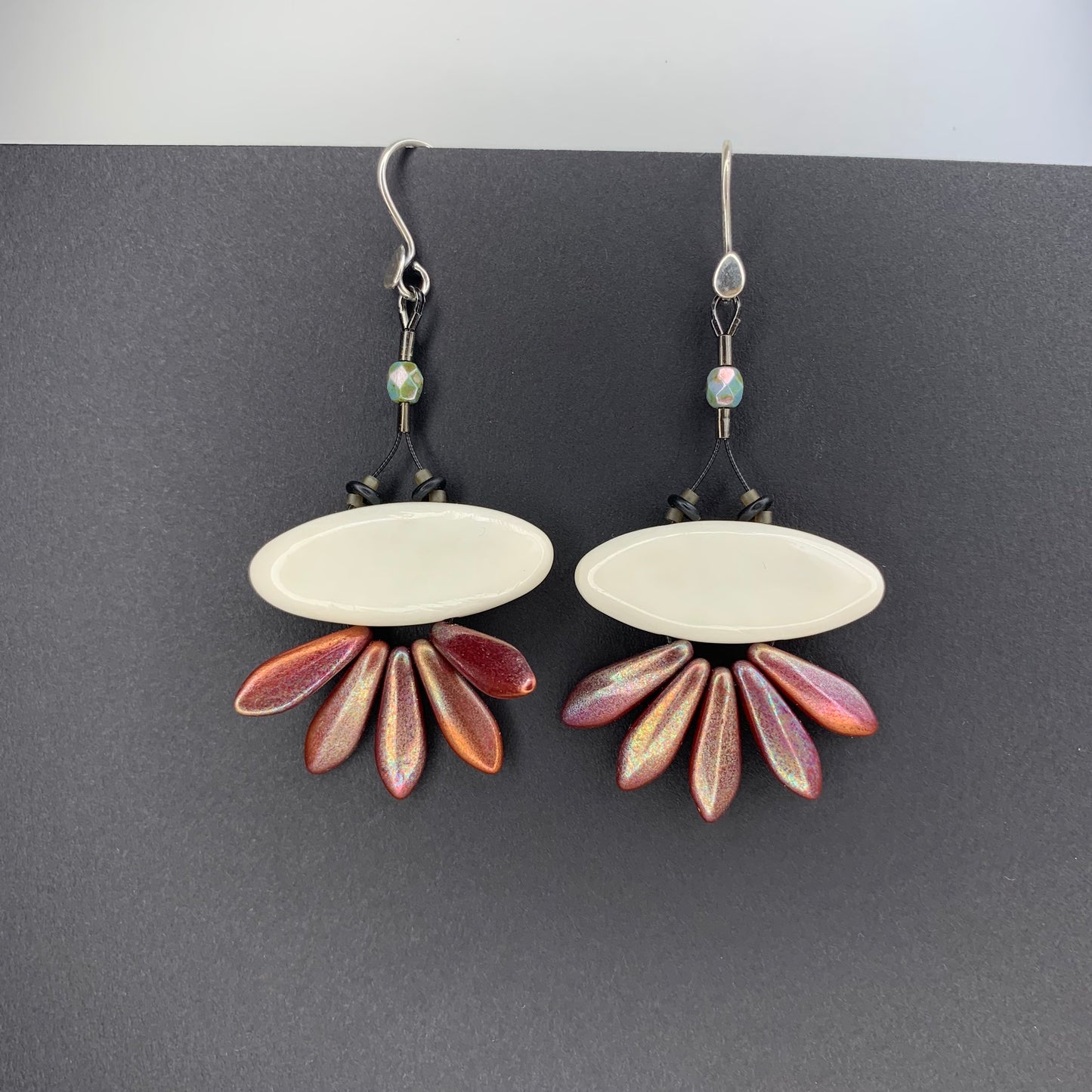Oval Bone Fan - Coppery red