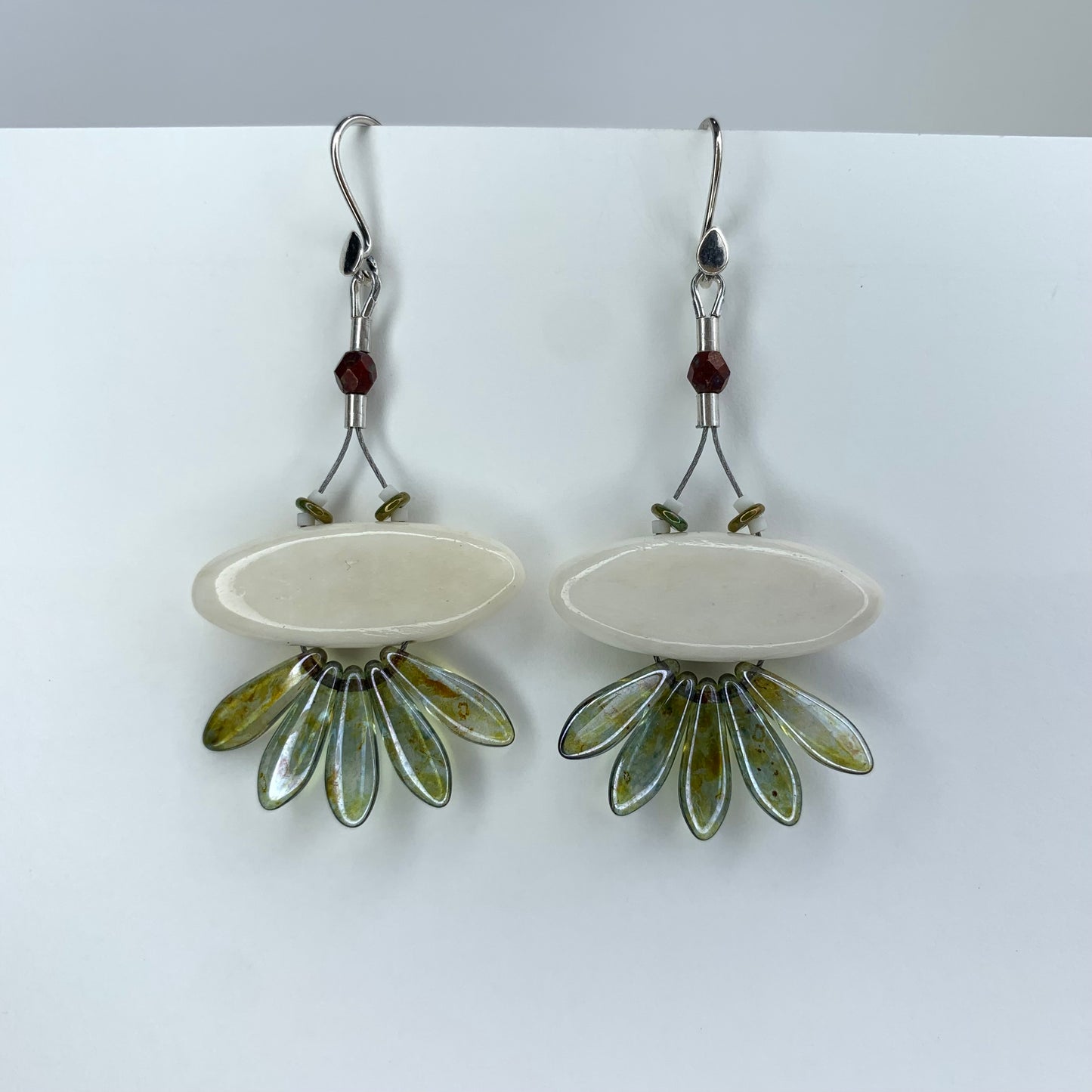 Oval Bone Fan - Translucent Green