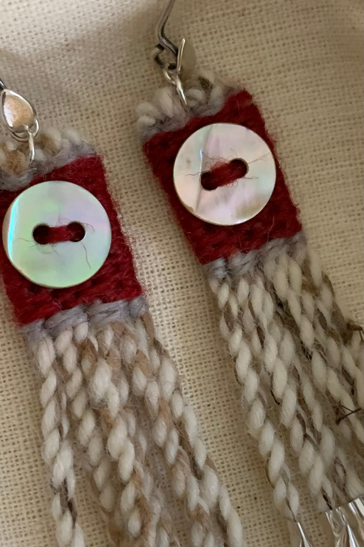 Tiny Chilkat Warp - button - Red/Gray