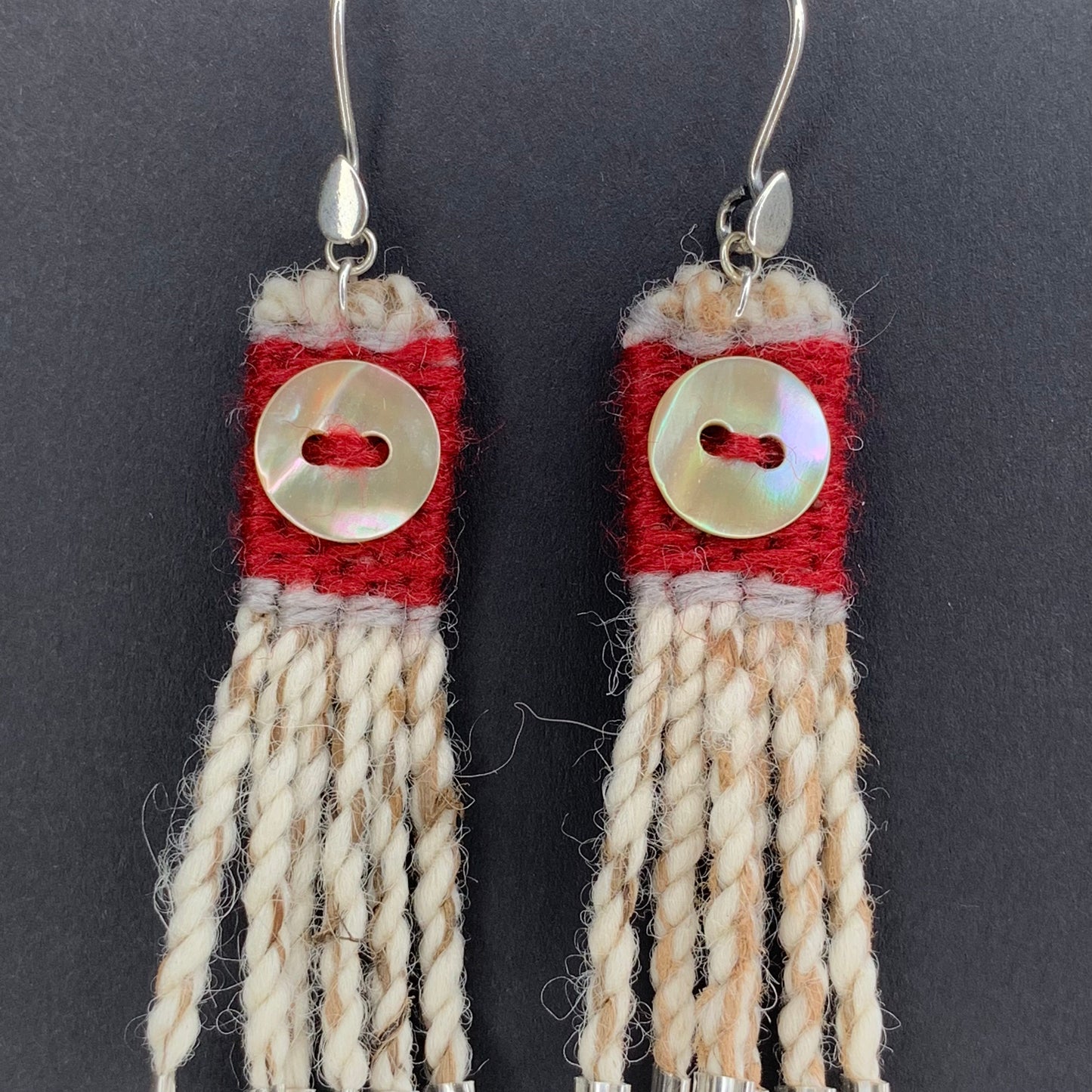 Tiny Chilkat Warp - button - Red/Gray
